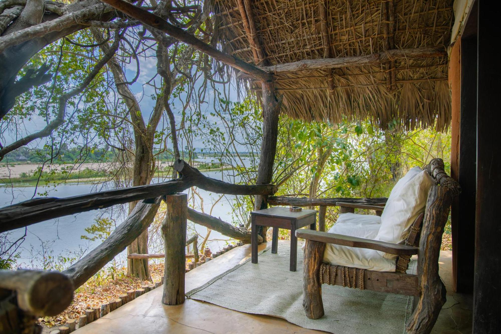 Selous River Camp * Kwangwazi